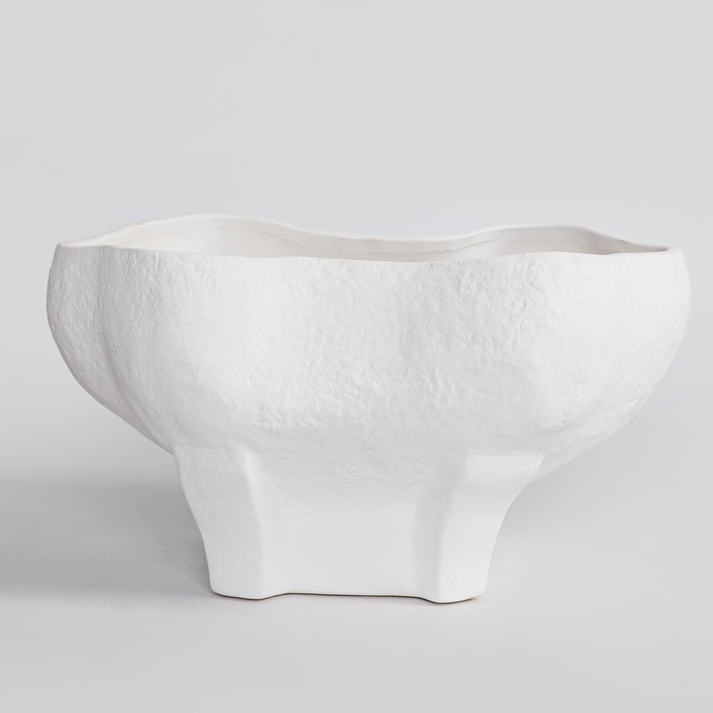 Hand-finished Ceramic Shellflow Bowl – 35cm