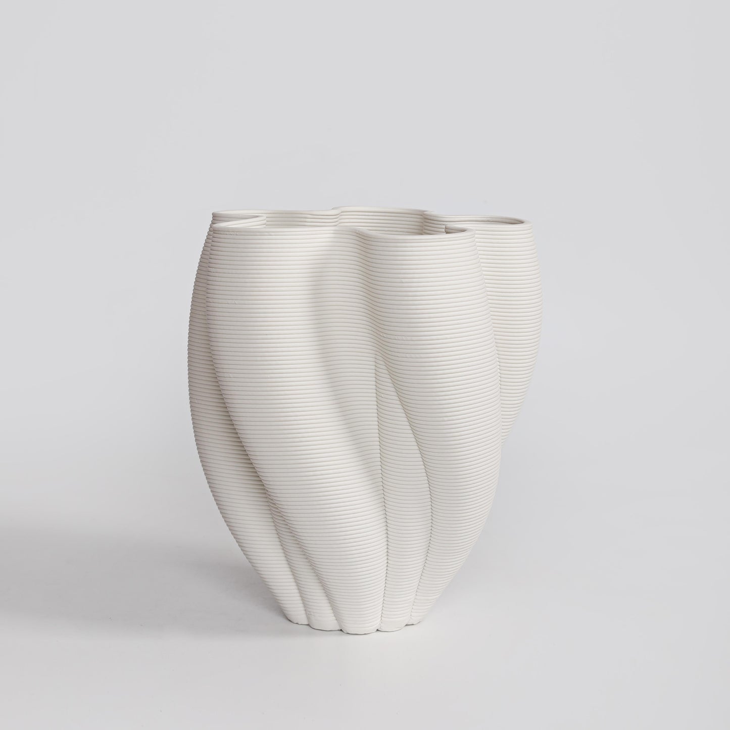 3D-Printed Ceramic Sculptural Vase – 30cm