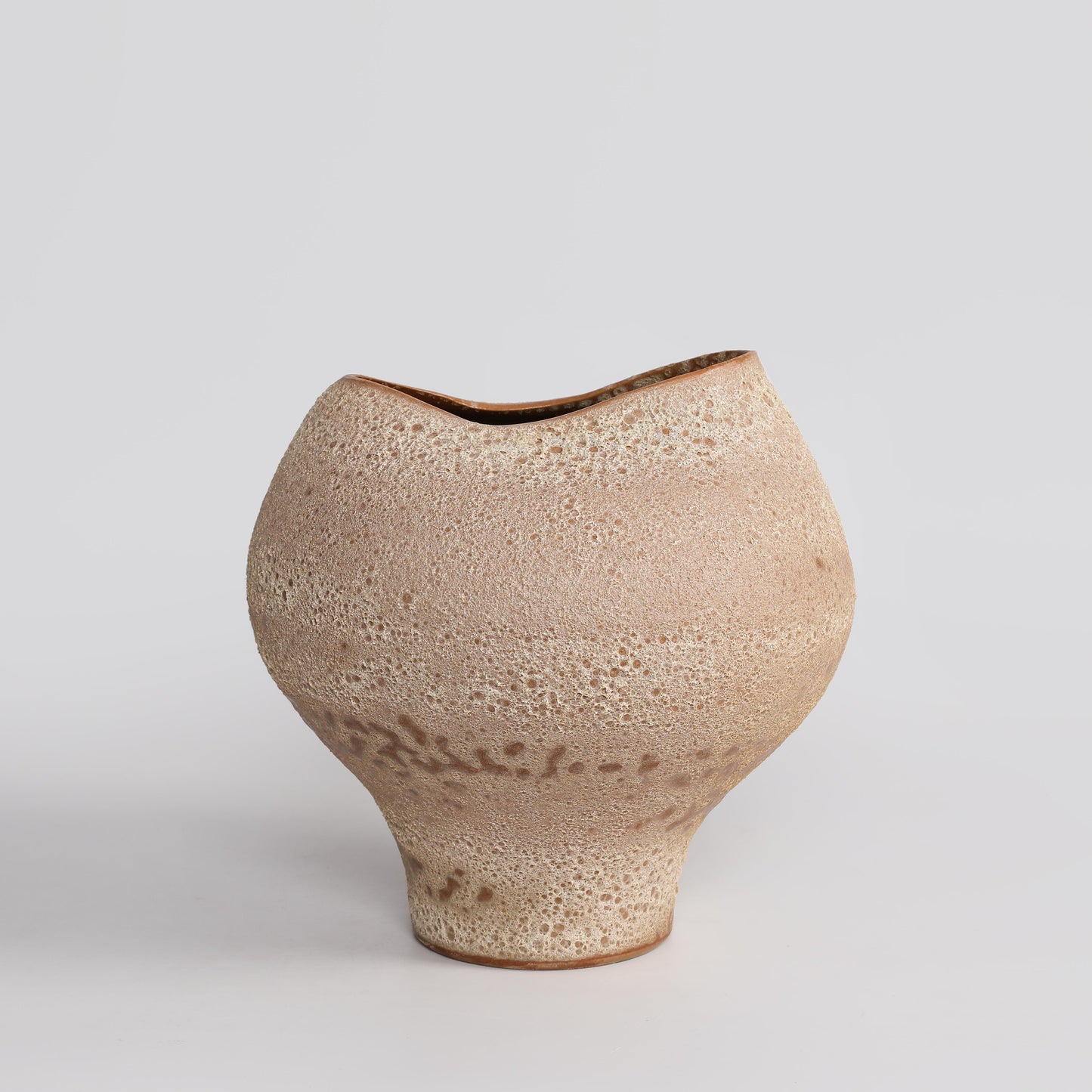 Handcrafted Ceramic Earth Tide Vase – 28cm