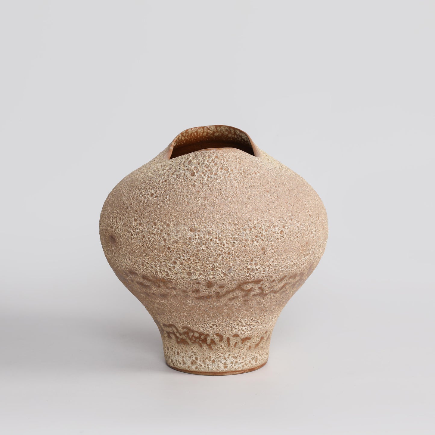 Handcrafted Ceramic Earth Tide Vase – 28cm