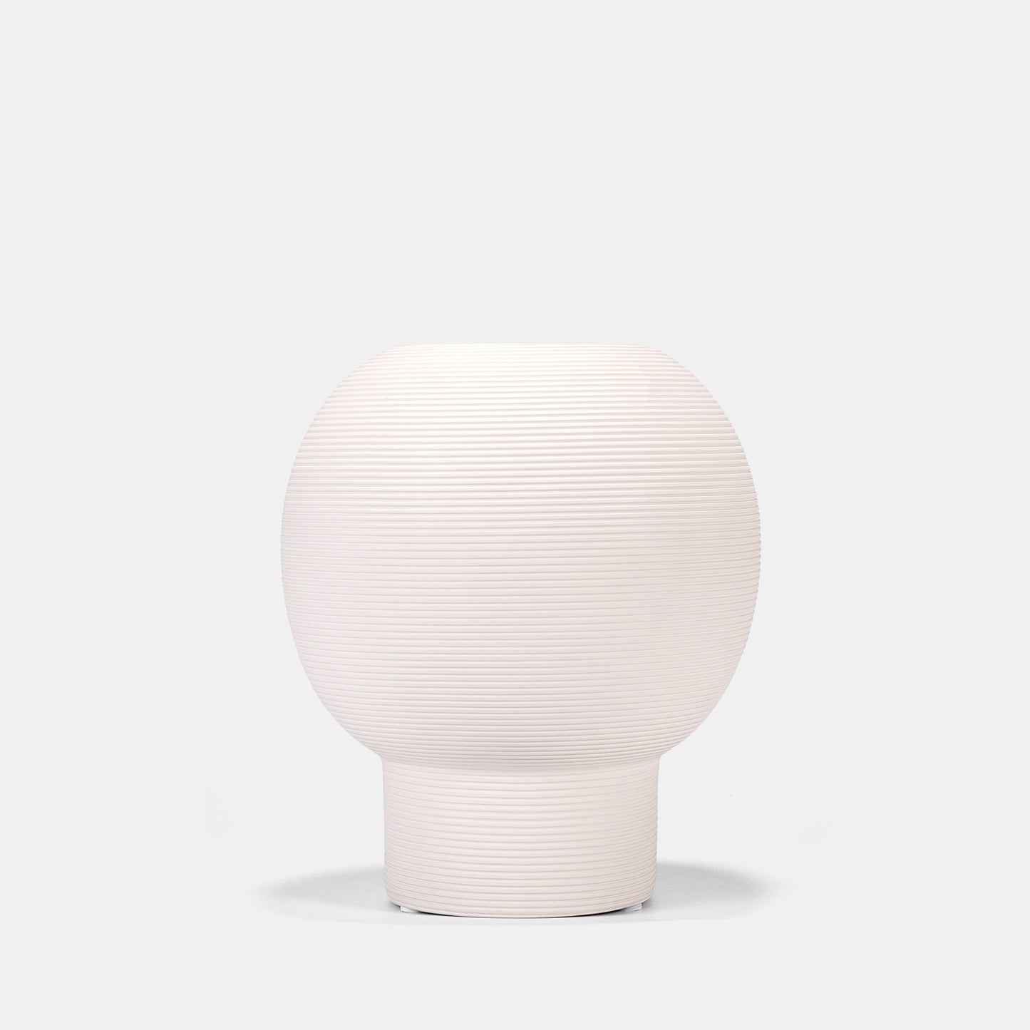 Versatile white color vase serving dual roles – display fresh stems in this ceramic vase or repurpose as a chic utensil holder. The pottery vase’s neutral white floral vase design transitions effortlessly from dining tables to office desks. Dishwasher-safe and fade-resistant.