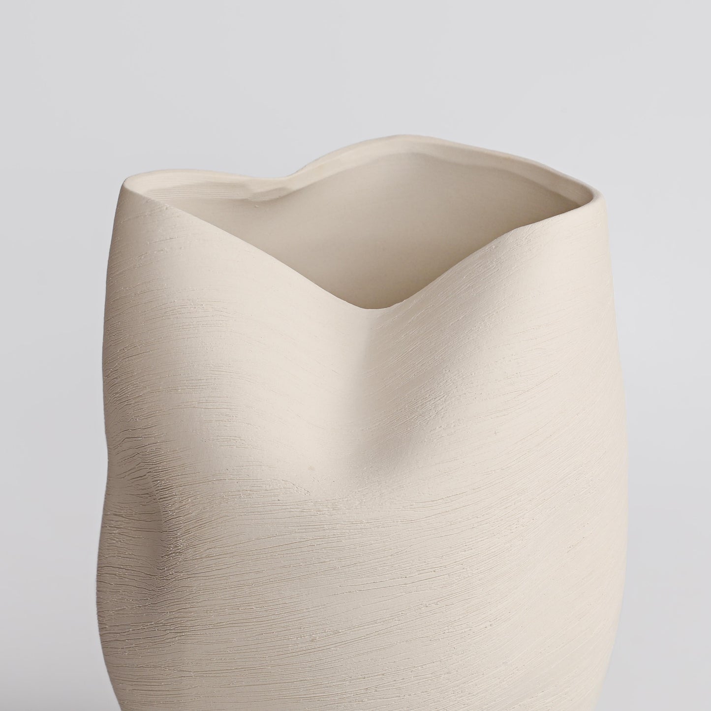 Hand-finished Ceramic Morph Vase – 37cm