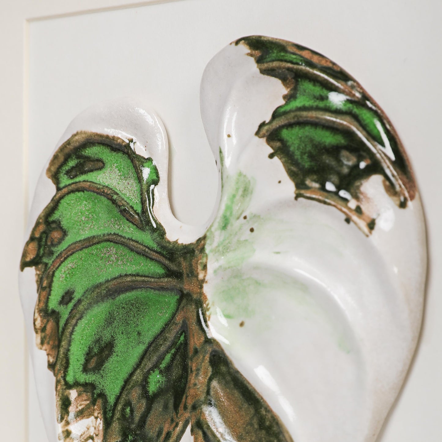 Handmade Framed Ceramic Leaf Decor 09 – H22cm