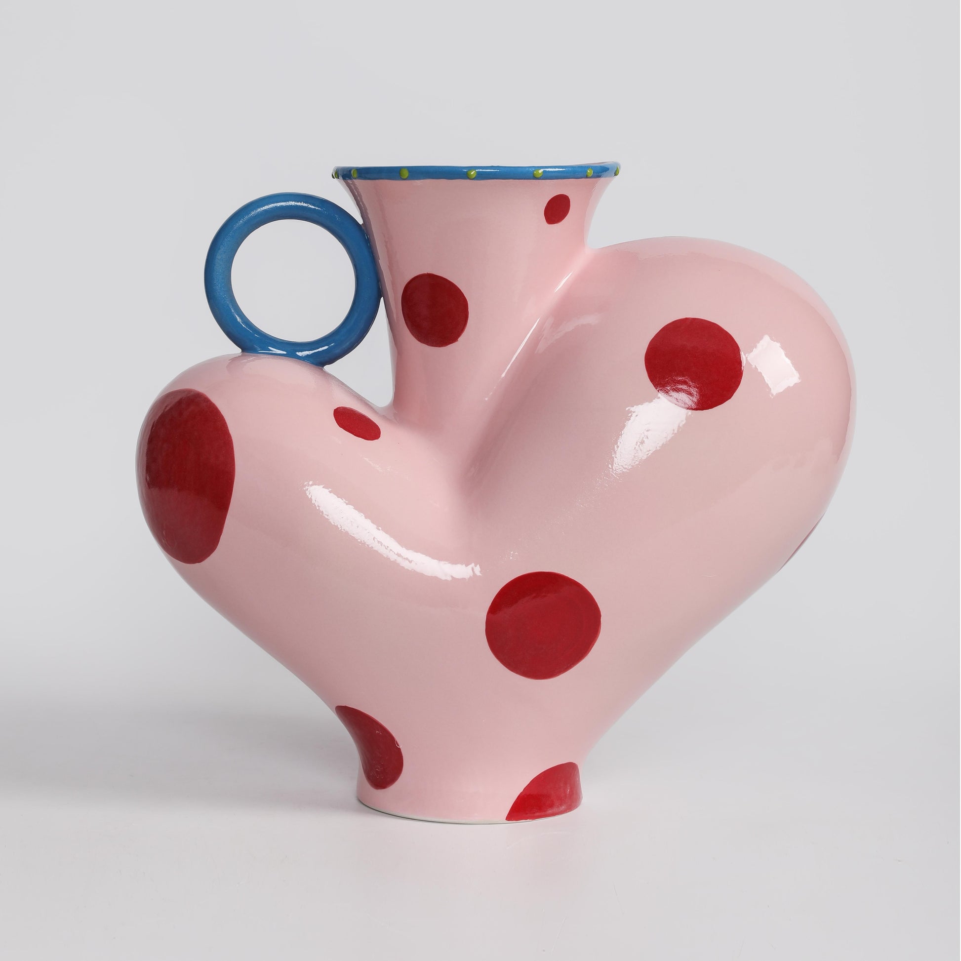 Handcrafted Ceramic Heart Vase - VASCAPE