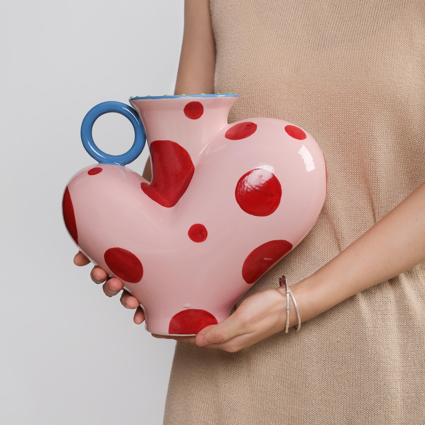 Handcrafted Ceramic Heart Vase - VASCAPE