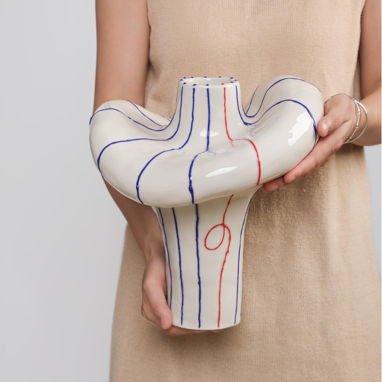 Handcrafted Ceramic Pulse Line Vase – 31cm - VASCAPE