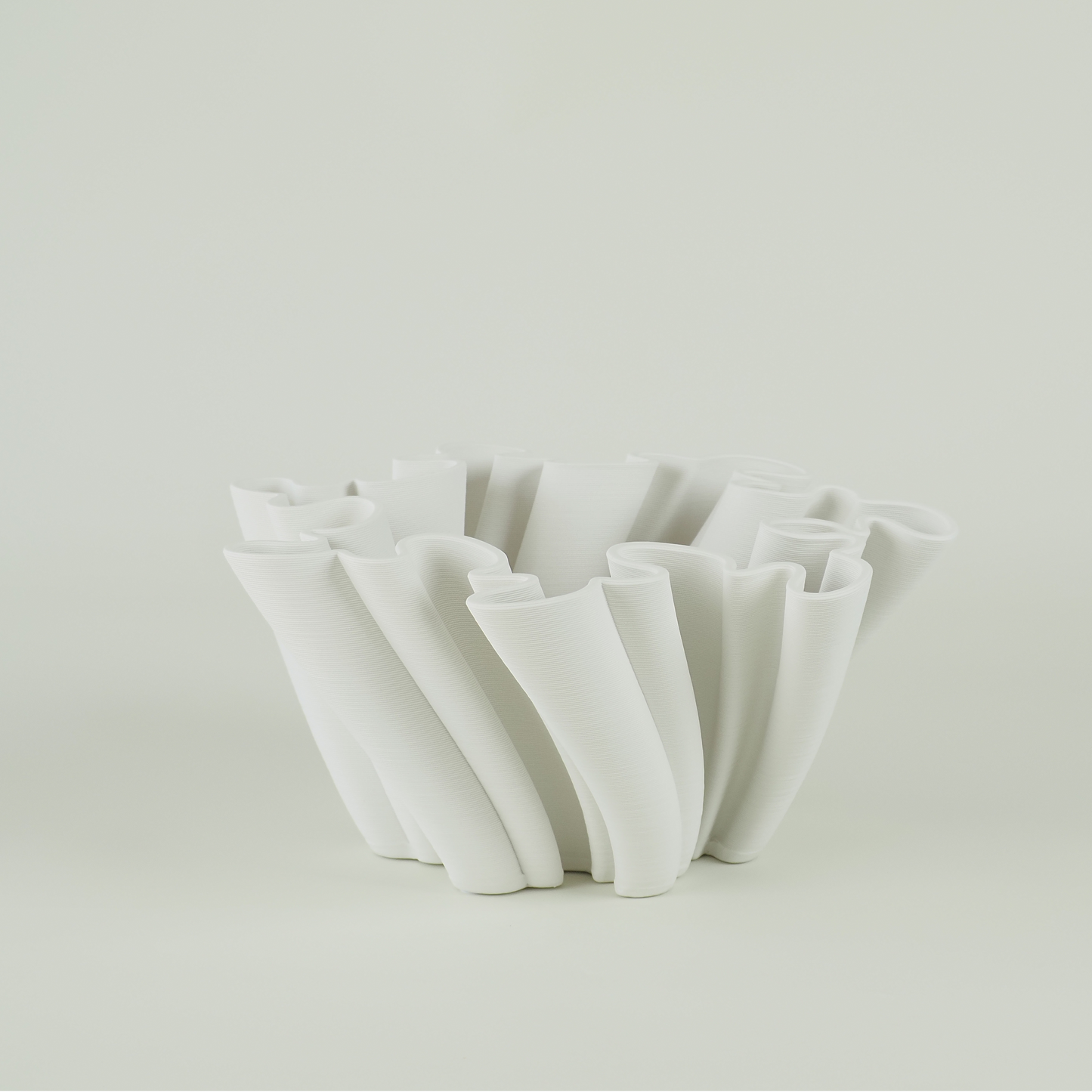 White 3D-Printed Wave Ceramic Vase- 15cm