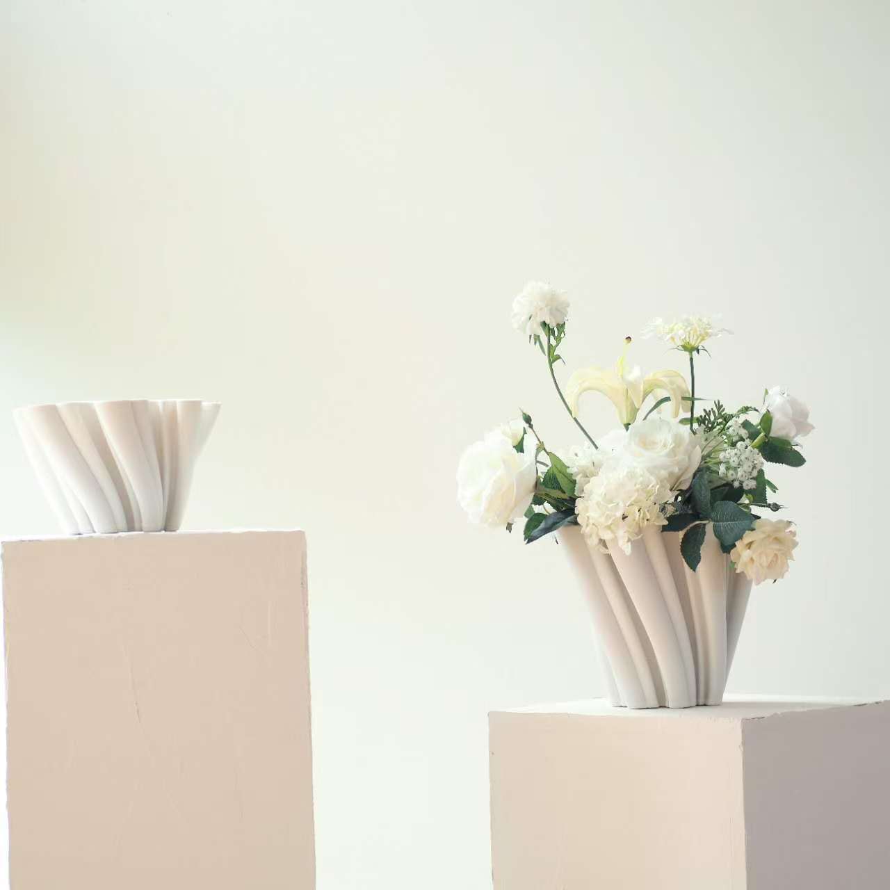 White 3D-Printed Wave Ceramic Vase- 20cm